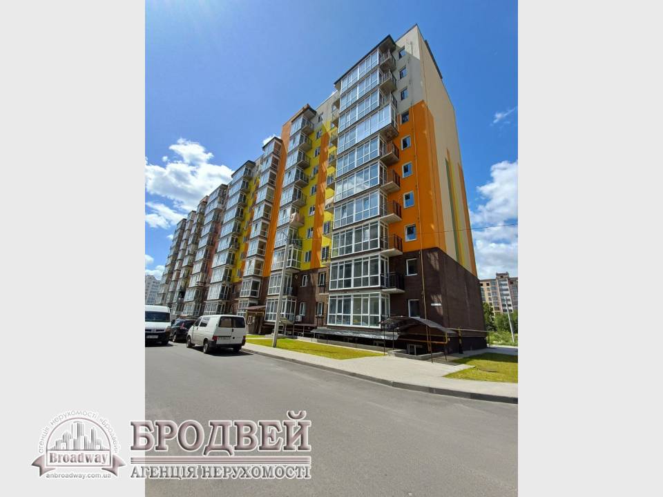 1000variantiv Real Estate