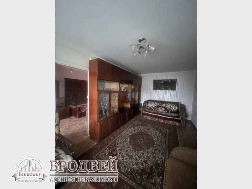 1000variantiv Real Estate