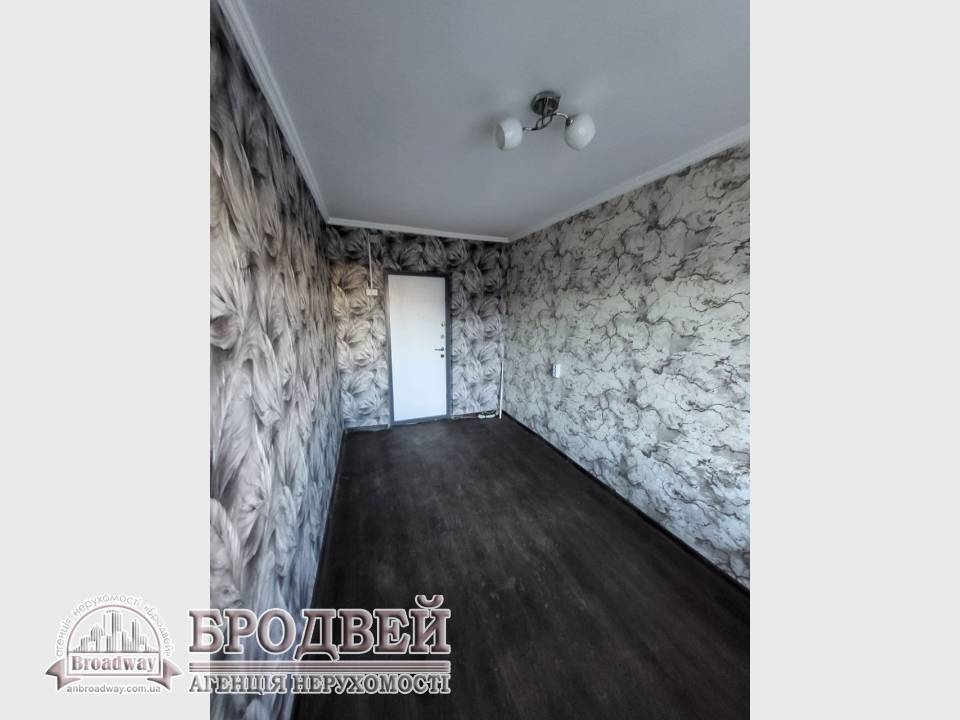 1000variantiv Real Estate