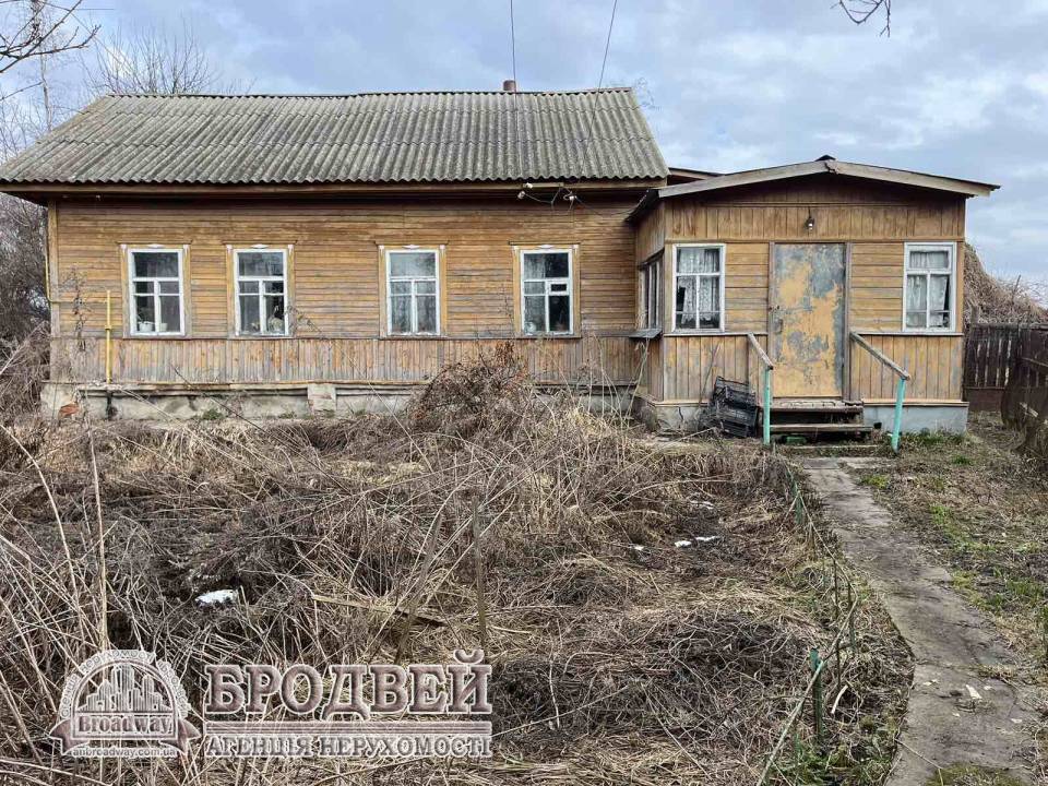 1000variantiv Real Estate
