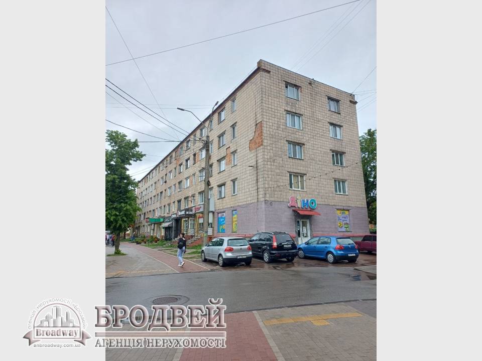 1000variantiv Real Estate